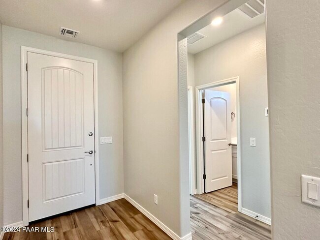 Photo - 7701 E Fieldstone Dr