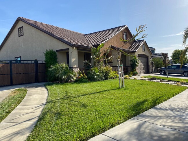 Photo - Beautiful Los Banos Rental