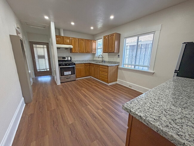 2539 Grande Vista Ave Unidad 1