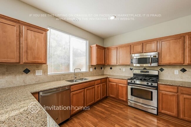 Photo - 10422 Sky Gate St