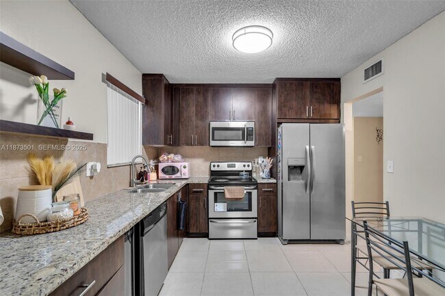 Photo - 451 Ives Dairy Rd Unit 103-1