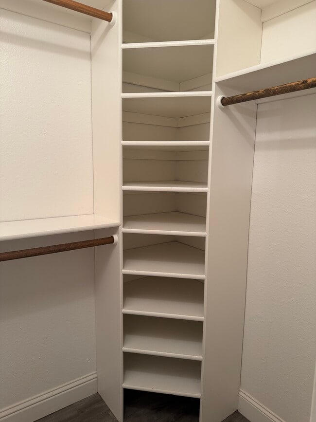 Photo - 3701 Colonial Dr Unit 228