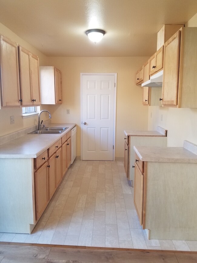 Photo - 228 Unit 4521