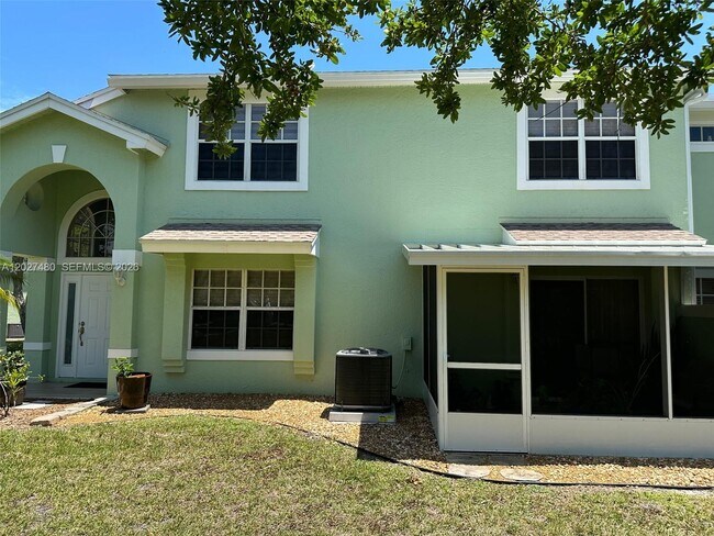 Photo - 2058 SE Wild Meadow Cir Unit 101