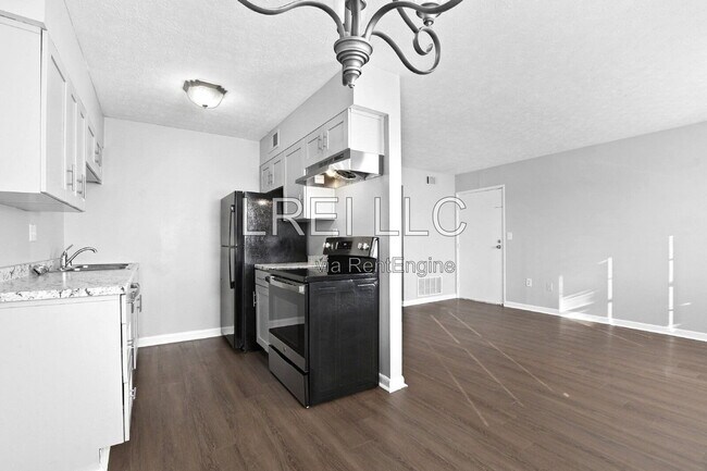 Photo - 3325 Breckenridge Ln Unidad 3
