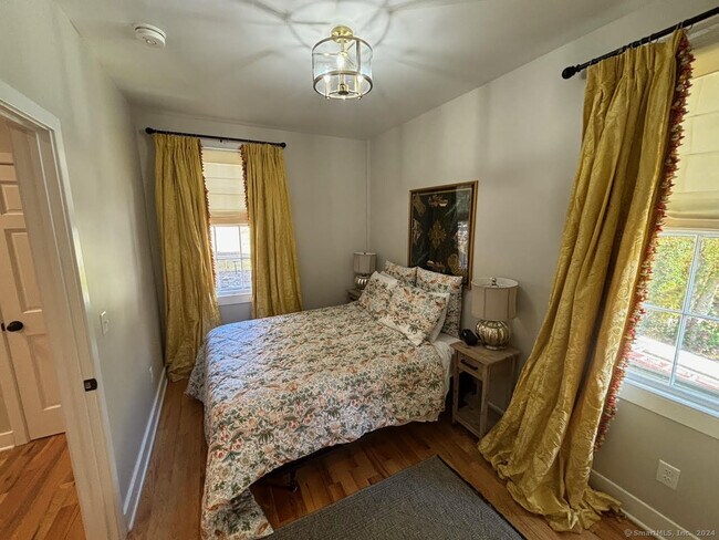 Photo - 23 Main St Unit 5 - The Chace Suite