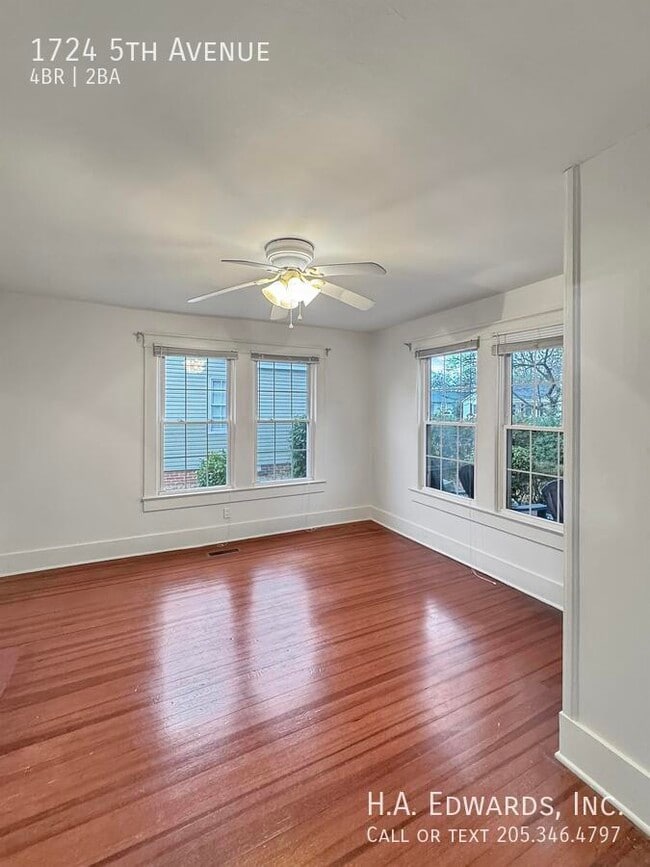 Photo - 1724 5th Ave