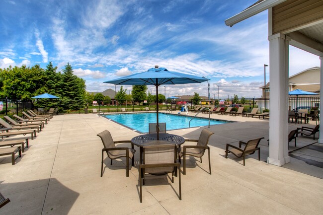 Building Photo - The Winhall of Williams Pointe Rental