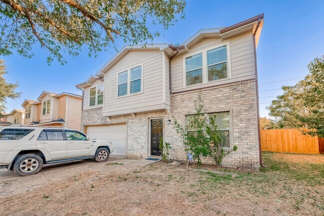 Photo - 19839 Rustic Lake Ln