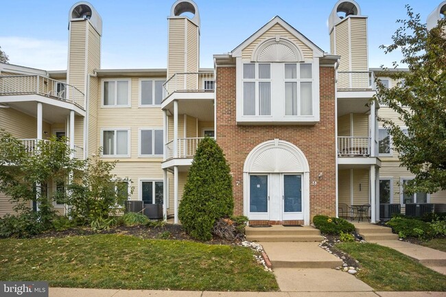 renovated 2-story Crestwood Condo! Situate... - renovated 2-story Crestwood Condo! Situate...