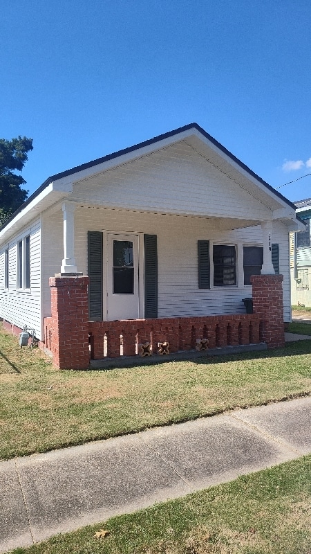 Building Photo - 1210 Roussell St