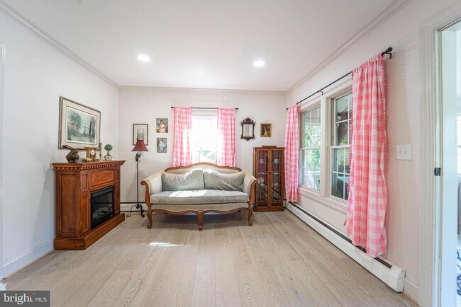 Photo - 206 Linden Ave