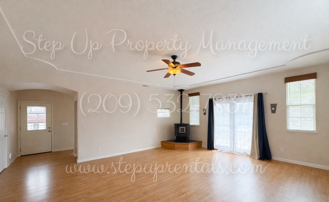 Photo - 3BR/2BA Soulsbyville Home w/ Wrap-Around Deck + Fenced Yard