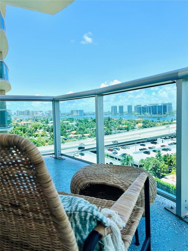 Building Photo - 19370 Collins Ave Unit 1214 Rental