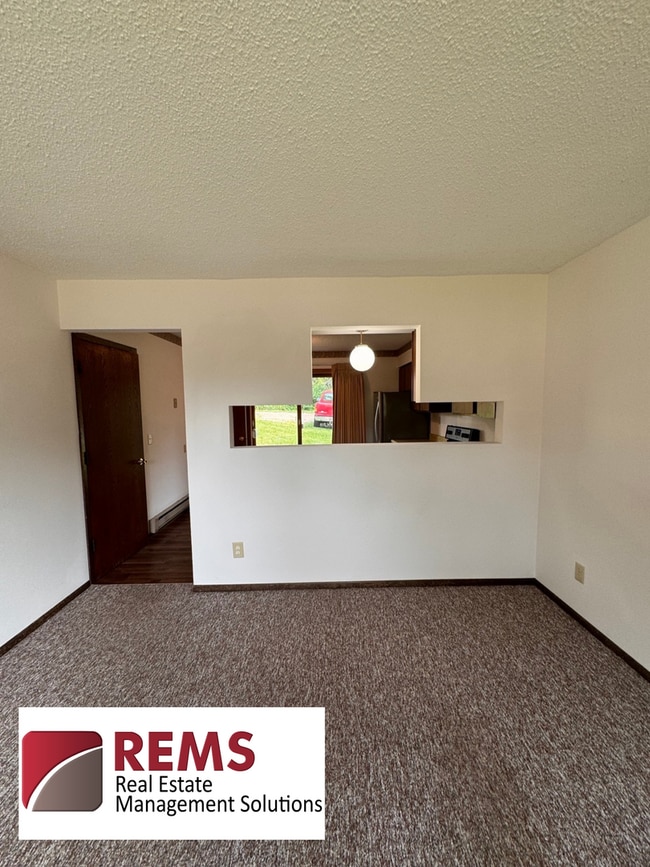 Building Photo - 701-709 12th Street / 1400-1406 Tuttle St Unit 709