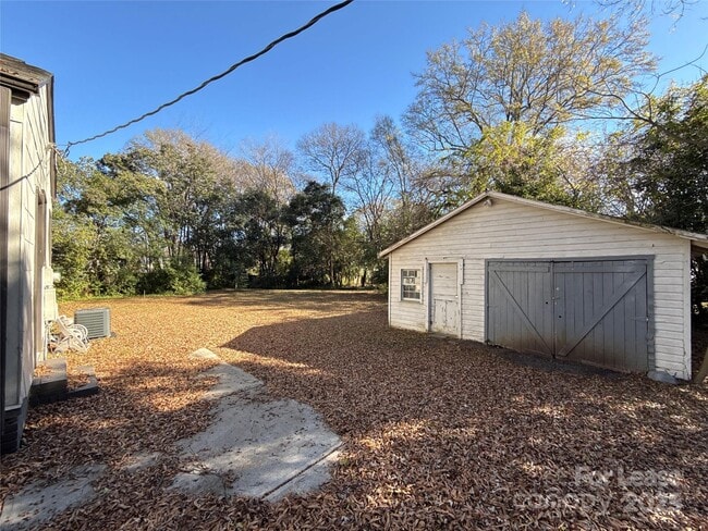 Photo - 1242 Dade St