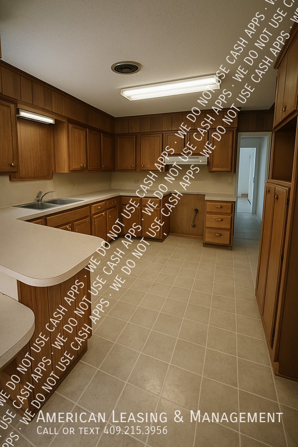 Photo - 908 Jordan Ave