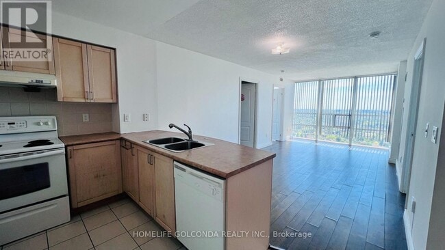 Photo - 60 Brian Harrison Way Unit 3209