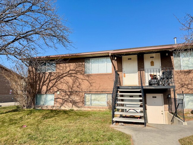 Photo - 253 E 1100 S