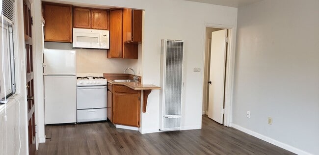 Photo - 7118-7122 Amherst Street Unit 7118 1/2