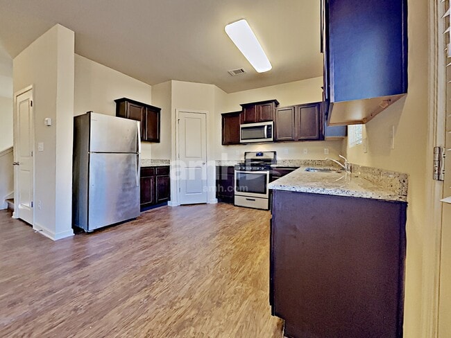 Photo - 158 Scotland Dr