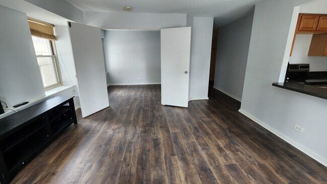 Photo - 40 E 9th St Unit 1015