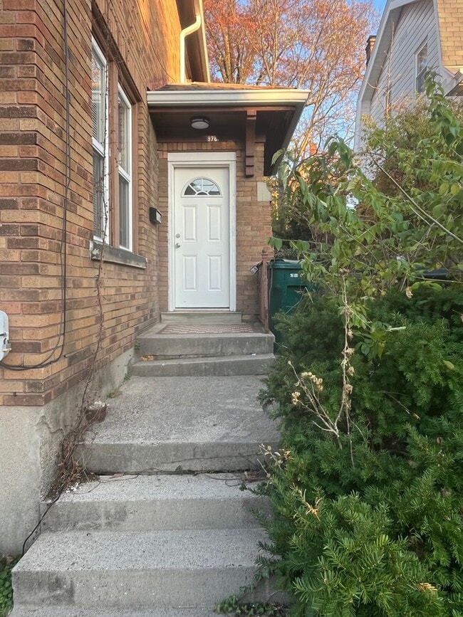 Photo - Beautiful Character in this Two Bedroom!