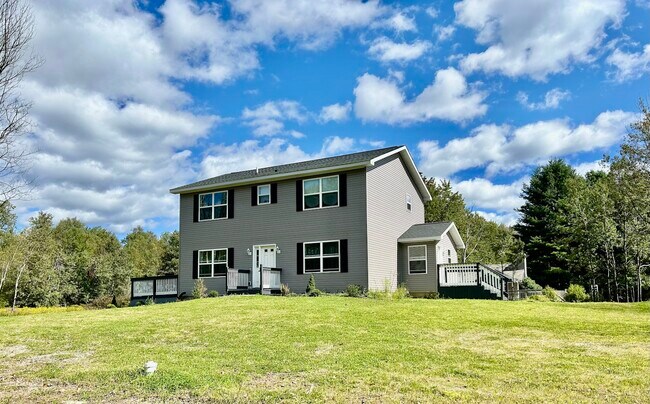 Photo - 228 Cranberry Dr