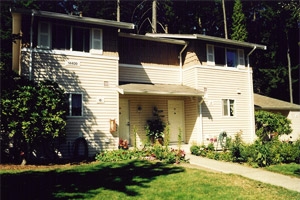 Photo - Cedarwood Apartments