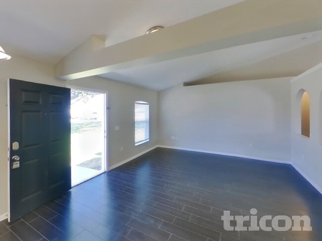 Photo - 5148 Jenson Ave