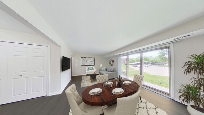 Photo - Arbor Circle Apartments