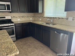 Photo - 1871 Baron Dr