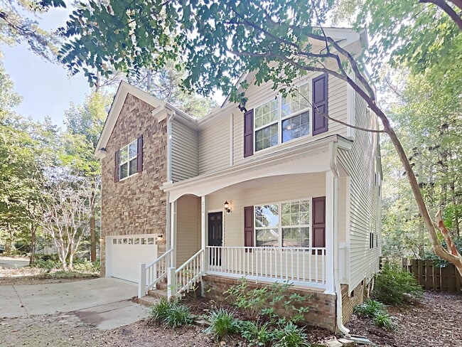 Building Photo - 202 River Hills Dr