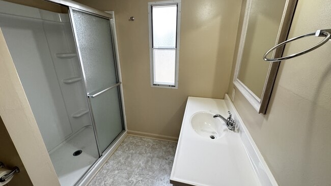 Photo - 115 Duck Pond Ln