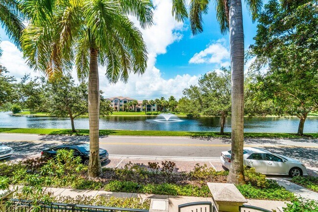 Photo - 11840 Valencia Gardens Ave