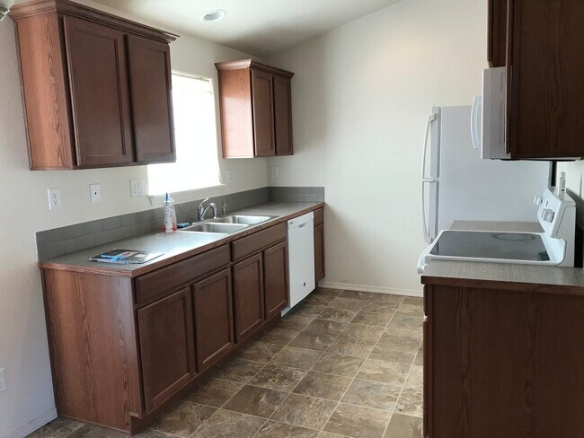 Photo - Single level two bedroom home in SE Bend!