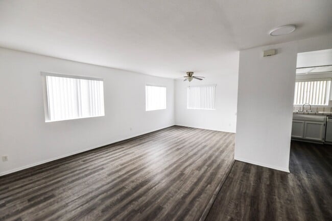 Photo - 2701 S El Camino Real Unidad Apt 1