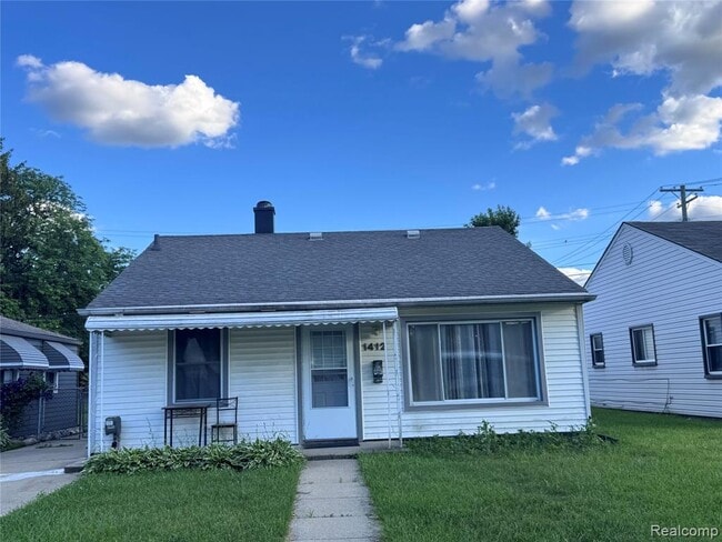 Building Photo - 1412 E Goulson Ave