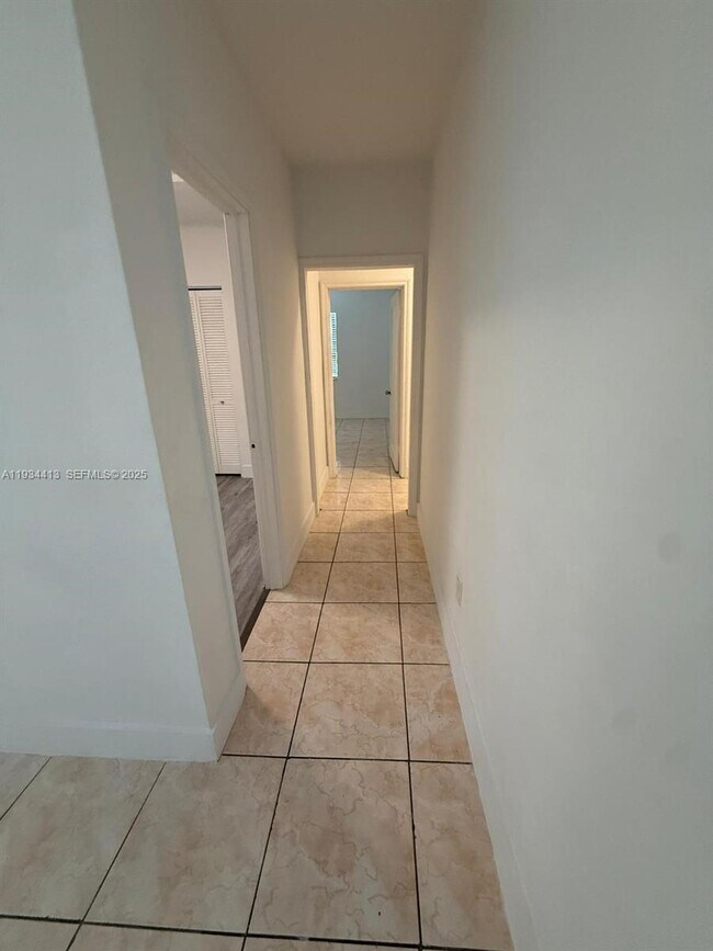 Photo - 6909 NW 2nd Ave Unidad 6909