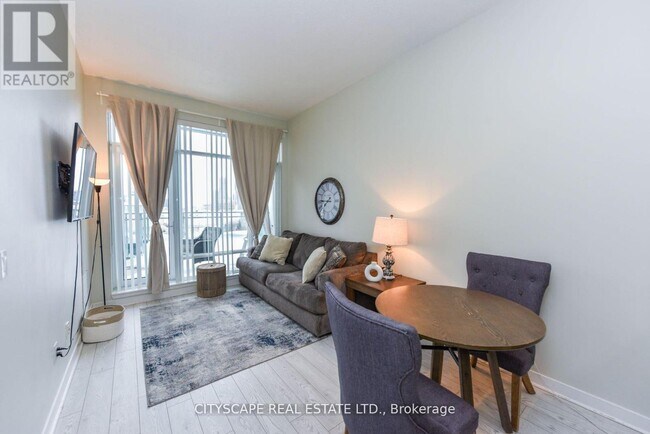 Photo - 365 Prince of Wales Dr Unit 611