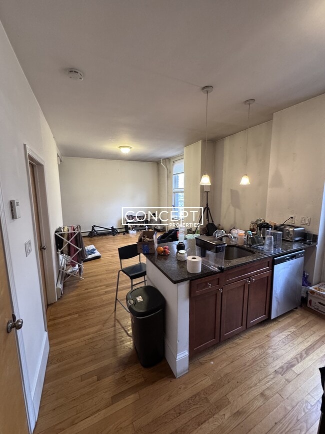 Photo - 38 Newton St