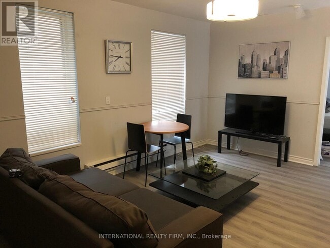 Photo - 274 George St Unit 2B