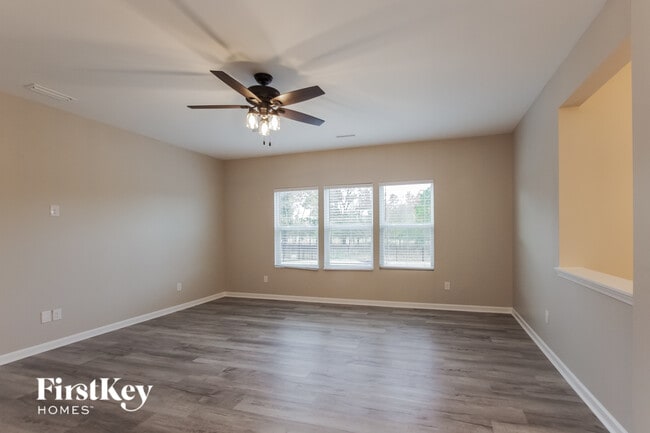 Photo - 4201 Bent Green Ln