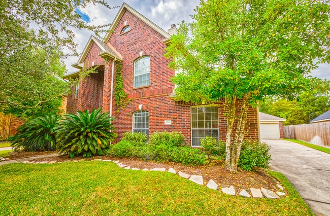 Photo - 15535 Downford Dr House