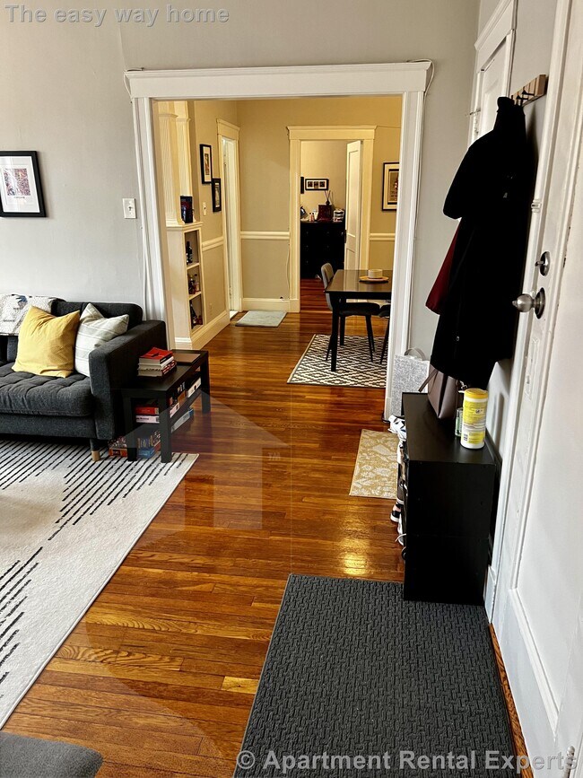 Photo - 11 Gray St Unidad #9