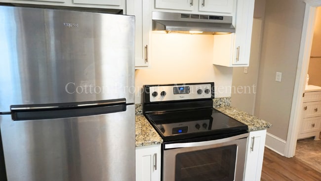 4BR/2BA Home Downtown Near Brooklyn Arts District - $1,750/month - Pet Friendly*