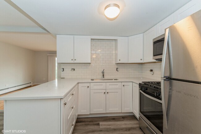 Photo - 7138 82nd St Unit 1E