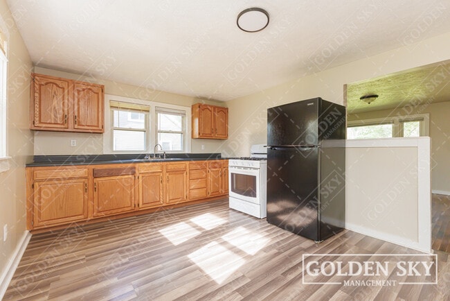 Photo - 609 N Waldemere Ave