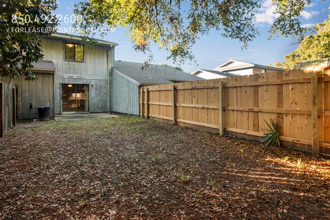 Photo - 23 Cape Dr NW