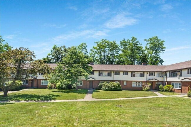 Photo - 145 Chestnut St Unit B1